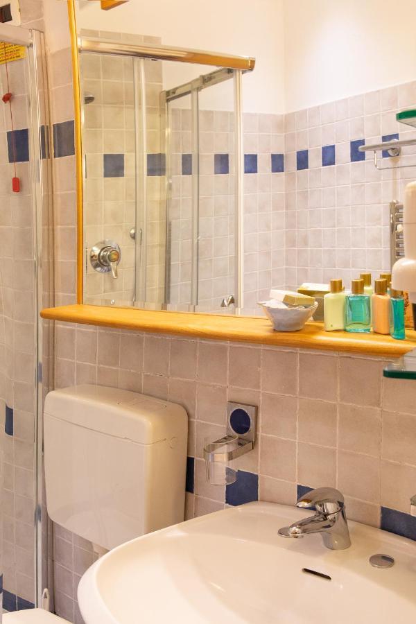 Via Mazzini - Francamaria Rooms Vernazza Zewnętrze zdjęcie