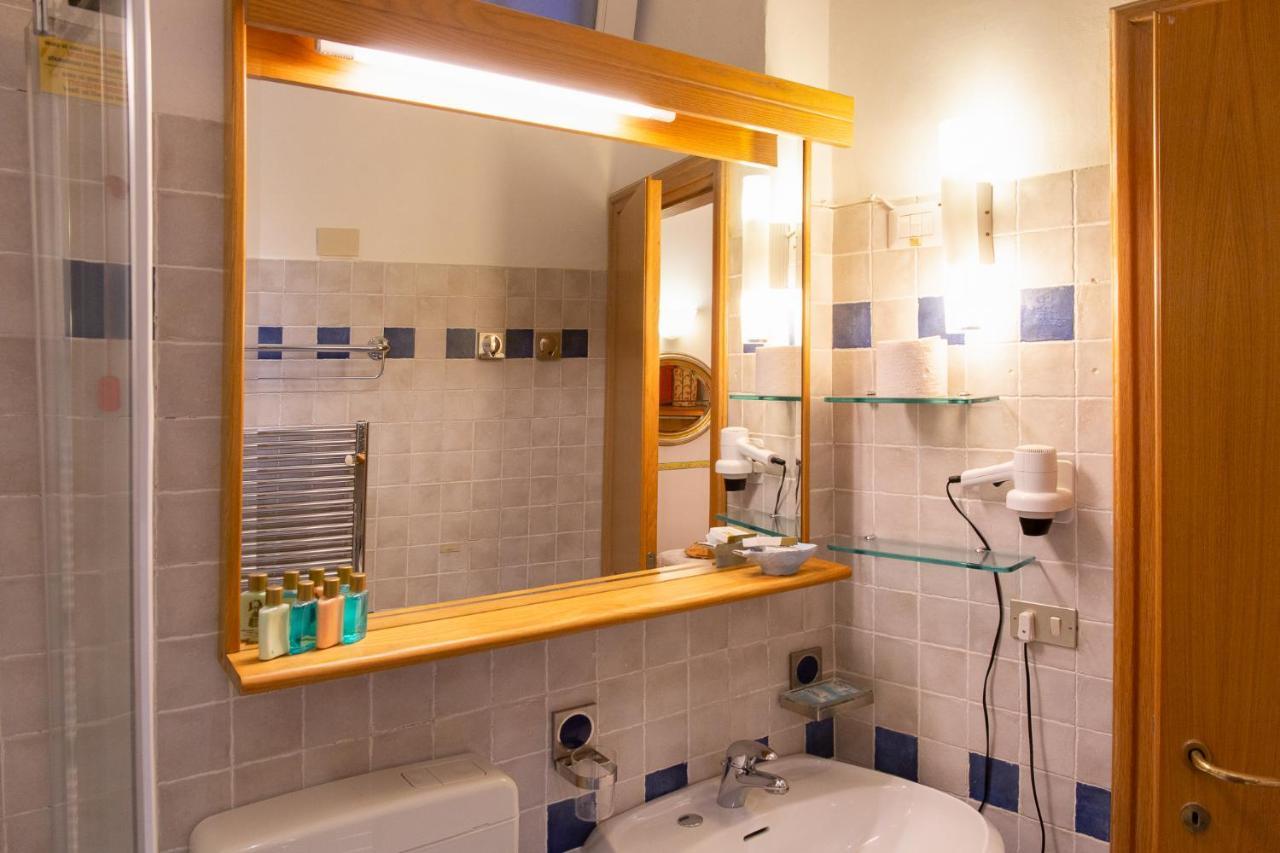 Via Mazzini - Francamaria Rooms Vernazza Zewnętrze zdjęcie
